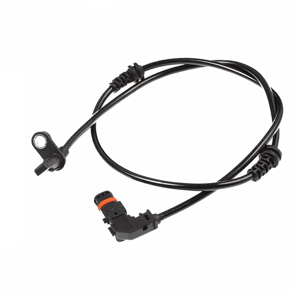 Front LH or RH ABS Wheel Speed Sensor for Mercedes-Benz W204 C300 X204 GLK350 2045400517